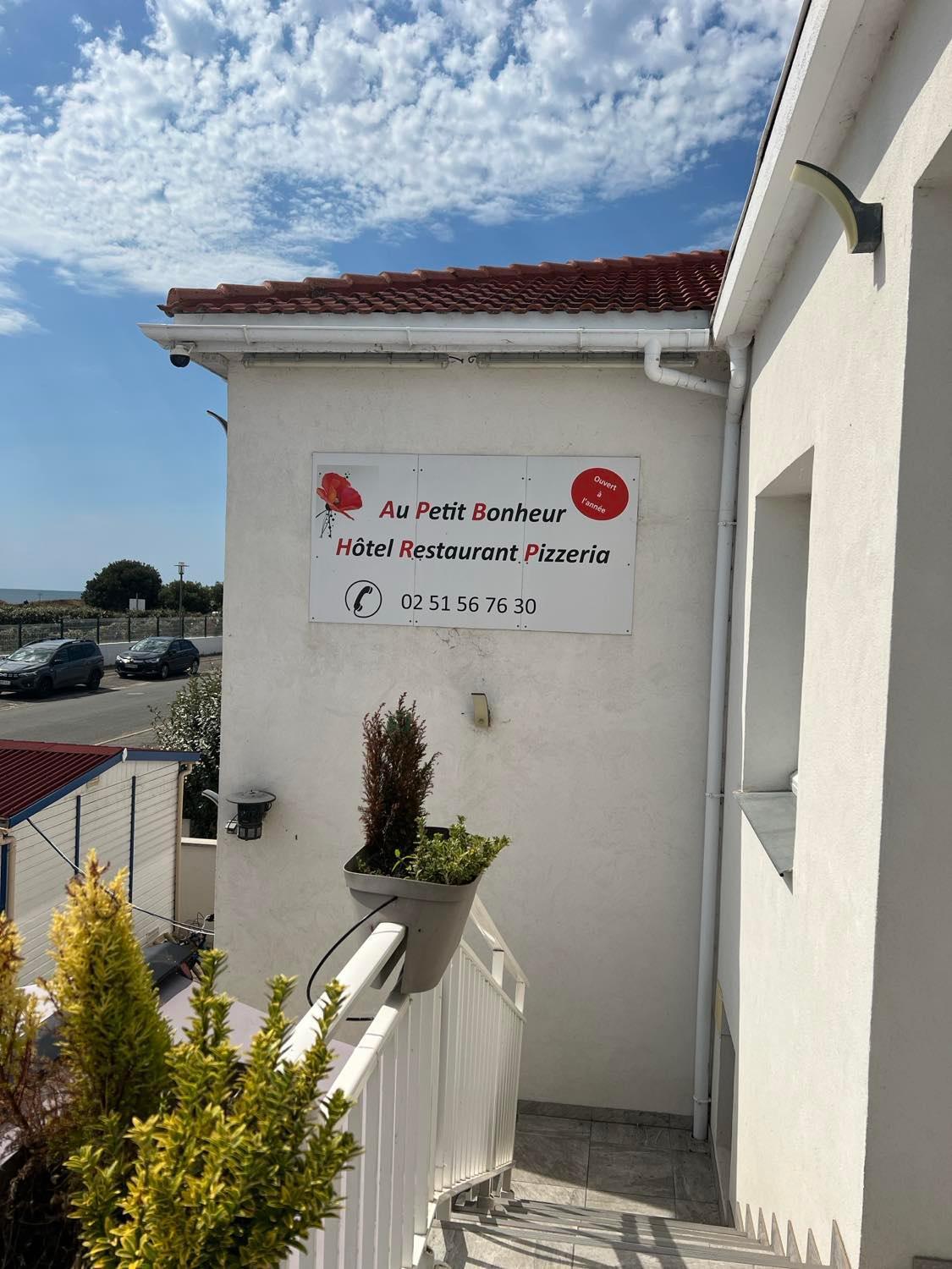 Au Petit Bonheur La Tranche-sur-Mer Exterior foto