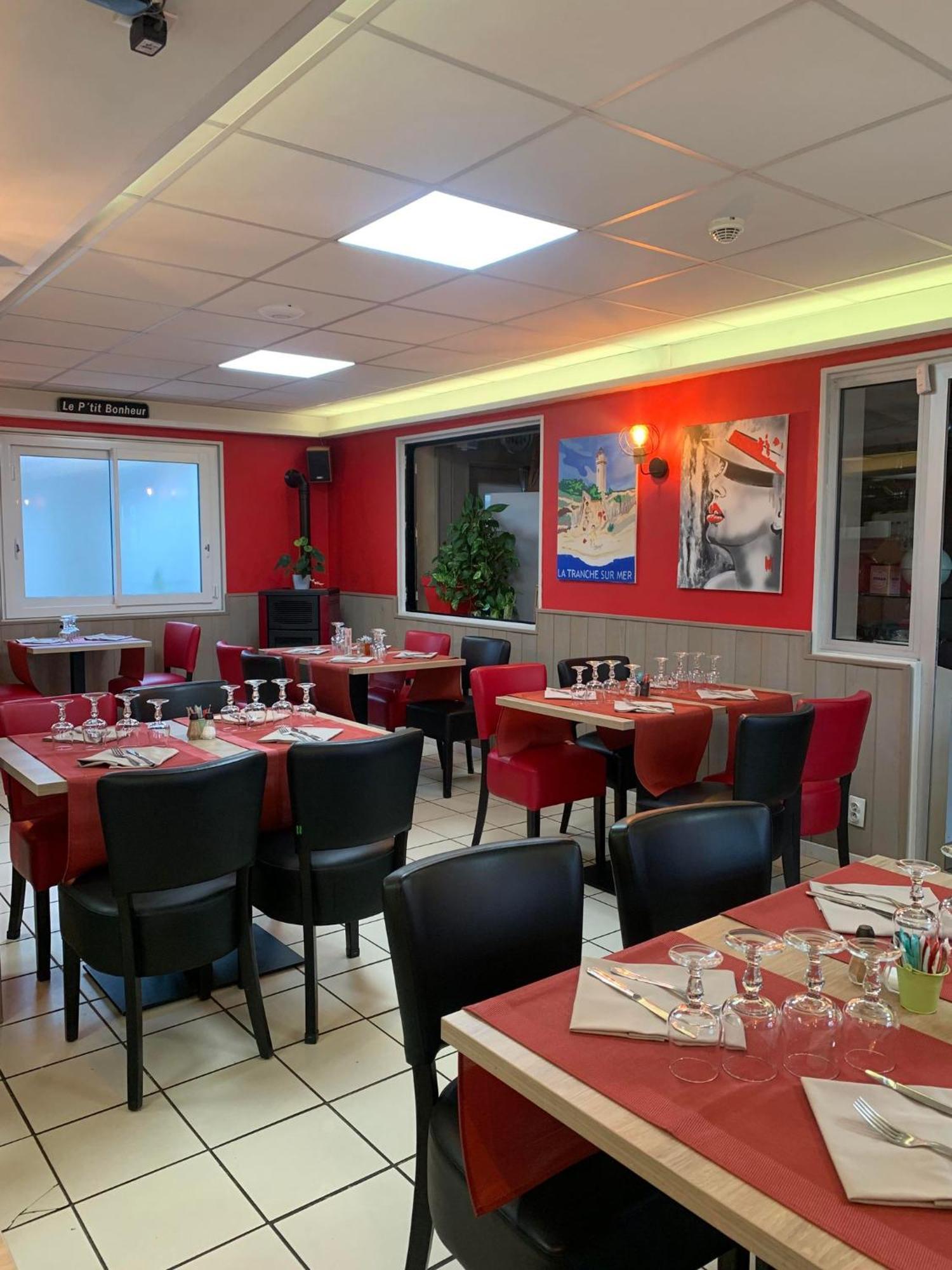 Au Petit Bonheur La Tranche-sur-Mer Exterior foto