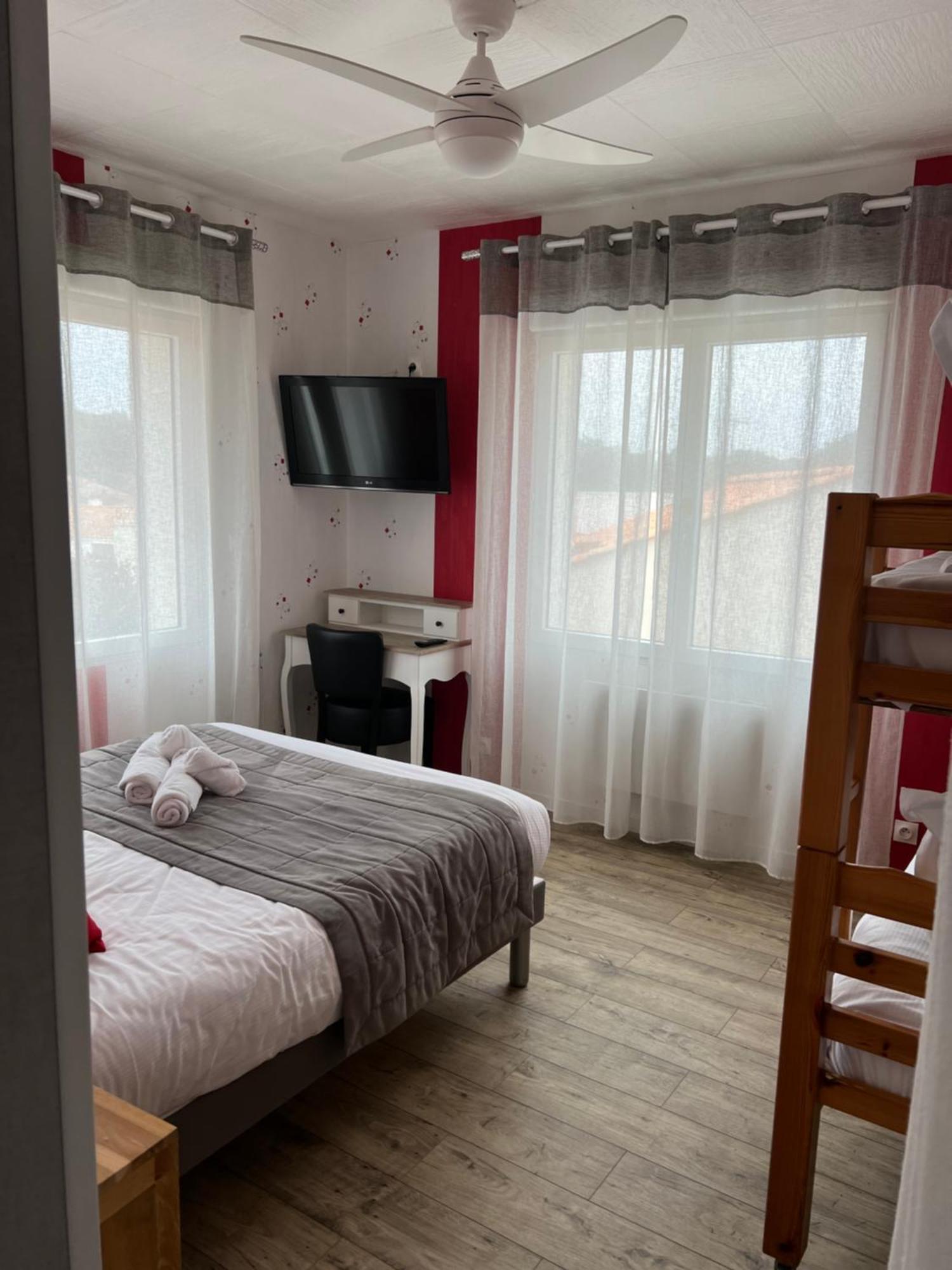 Au Petit Bonheur La Tranche-sur-Mer Exterior foto