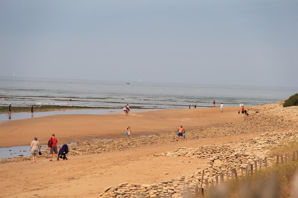 Au Petit Bonheur La Tranche-sur-Mer Exterior foto